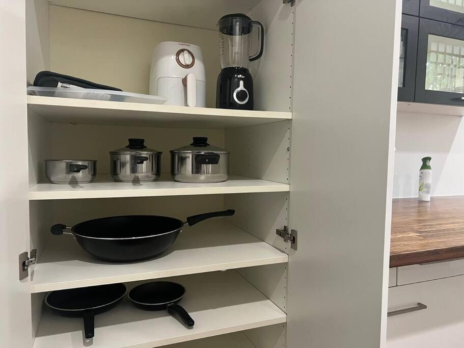 3-Bedroom House With Cute Patio Explore Dc On Foot 워싱턴 외부 사진