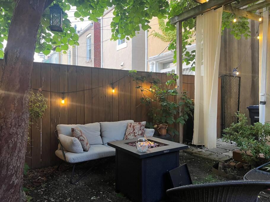 3-Bedroom House With Cute Patio Explore Dc On Foot 워싱턴 외부 사진